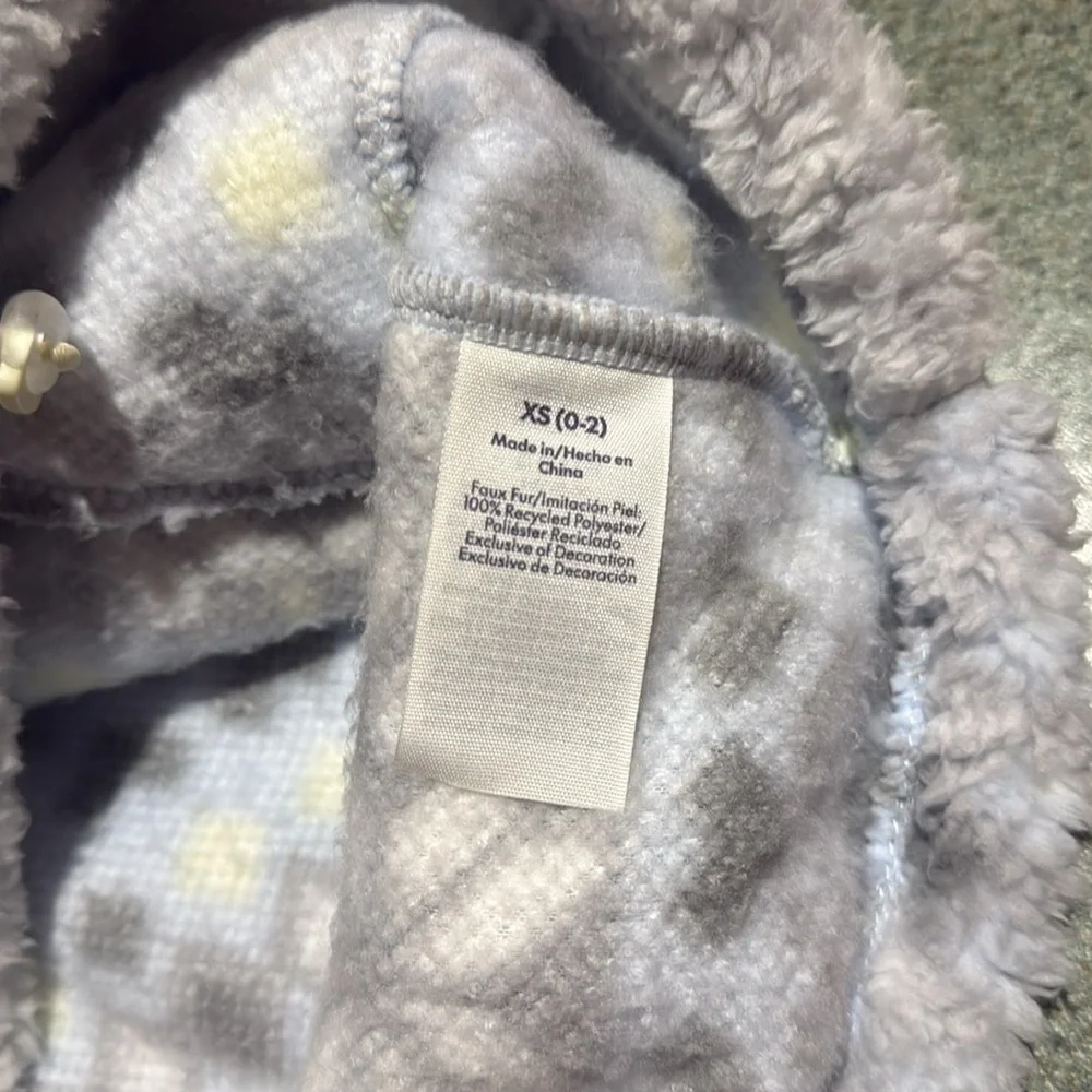 NWT No Boundaries Plush Half-Zip Pullover in Light Gray and Yellow - Picture 7 of 8